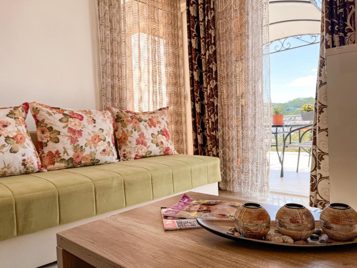 Rejhan Totti Ulcinj Exterior photo
