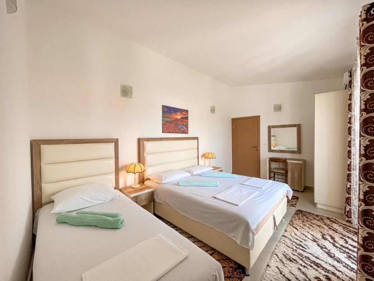 Rejhan Totti Ulcinj Exterior photo