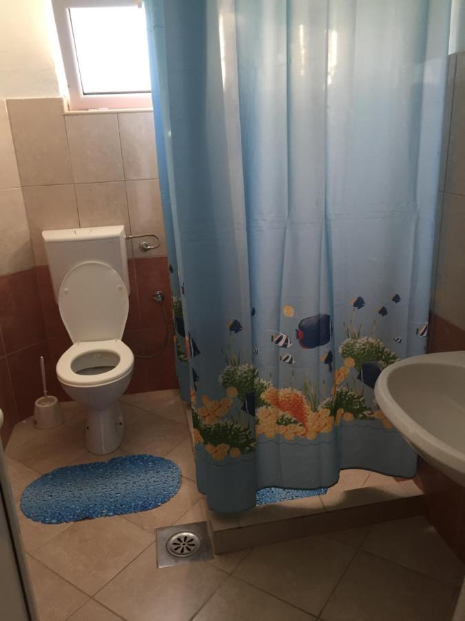 Rejhan Totti Ulcinj Exterior photo